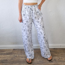 Alva-Face Musselin Hose