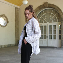Cinzia Musselin Bluse mit Leo-Print