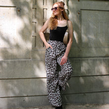 Leo-Print Musselin Hose