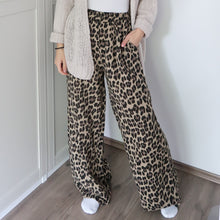 Leo-Print Musselin Hose