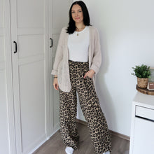 Leo-Print Musselin Hose