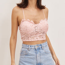 Ebba Spitzen Crop-Top
