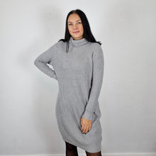 Elena Rollkragen Kleid