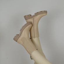 Bella Boots