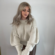 Ariana Pullover