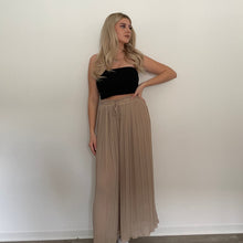 Wide Leg Pants
