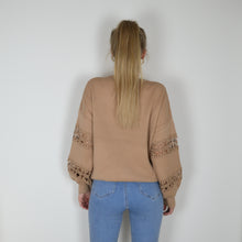 Mariel Spitzenpullover