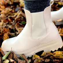 Adele Boots
