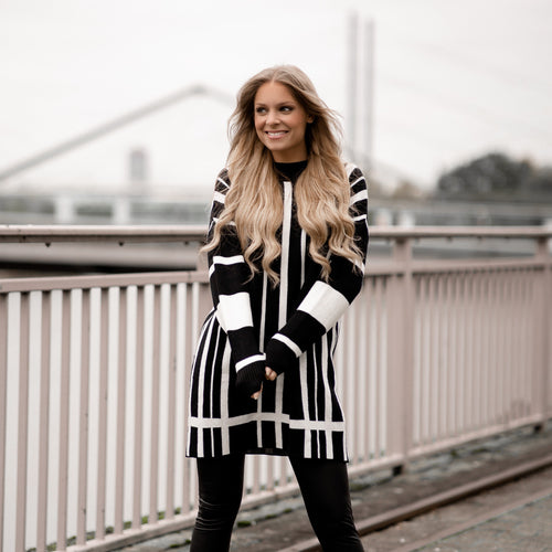 Nora Pullover